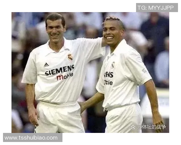 全球足球十大巨星身高对比 揭秘足坛顶级球员身高差异 全球足球十大巨星身高对比 揭秘足坛顶级球员身高差异