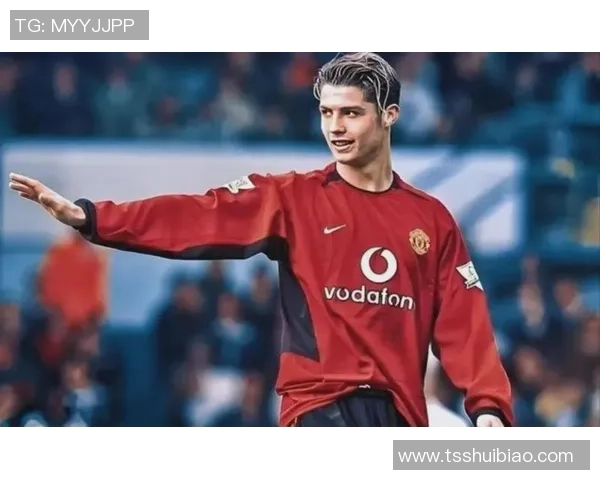 小小足球星的闪耀之路 从青涩少年到绿茵场上的传奇 小小足球星的闪耀之路 从青涩少年到绿茵场上的传奇