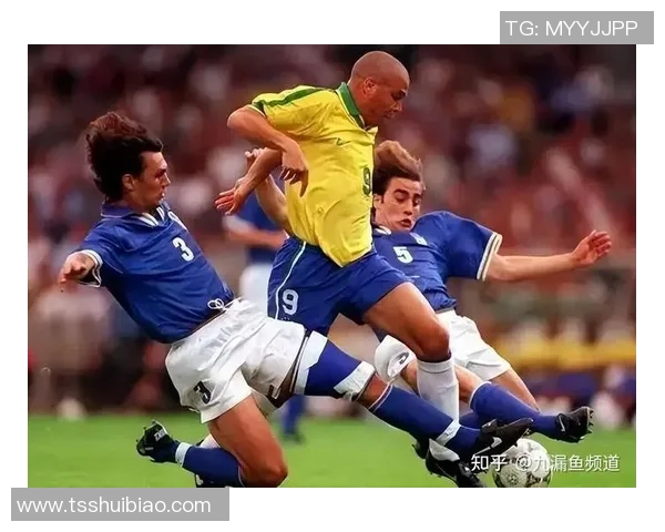 足球历史首位登场的球星是谁揭开足球首发阵容的传奇篇章